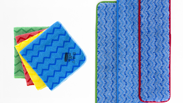 Rubbermaid HYGEN™ Microfibre cleaning products, including general-purpose cloths and mop pads.